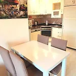 Goldcity De Deniz-doga Manzarali Villa, Isitmali Havuz,sauna,fitness ,fiber Wifi 别墅 阿拉尼亚