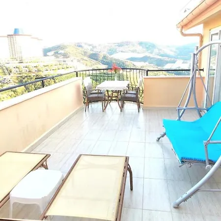 Goldcity De Deniz-doga Manzarali Villa, Isitmali Havuz,sauna,fitness ,fiber Wifi Villa Alanya