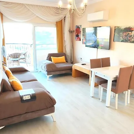 Villa Goldcity De Deniz-doga Manzarali Villa, Isitmali Havuz,sauna,fitness ,fiber Wifi Alanya