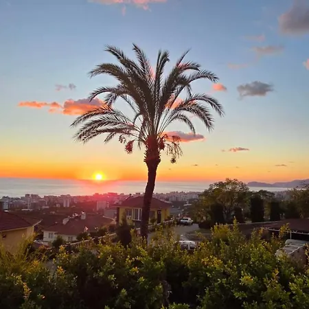 Goldcity De Deniz-doga Manzarali Villa, Isitmali Havuz,sauna,fitness ,fiber Wifi