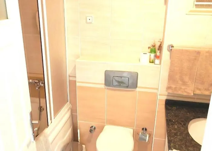 Goldcity De Deniz-doga Manzarali Villa, Isitmali Havuz,sauna,fitness ,fiber Wifi אלאניה