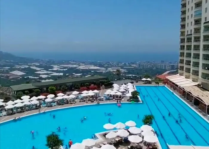 וילה Goldcity De Deniz-doga Manzarali Villa, Isitmali Havuz,sauna,fitness ,fiber Wifi