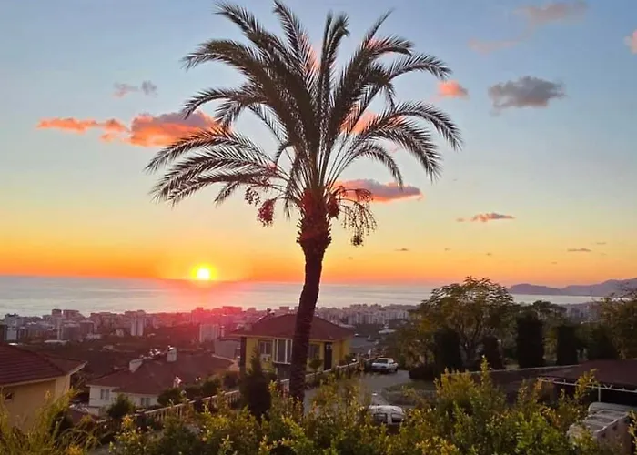 Goldcity De Deniz-doga Manzarali Villa, Isitmali Havuz,sauna,fitness ,fiber Wifi