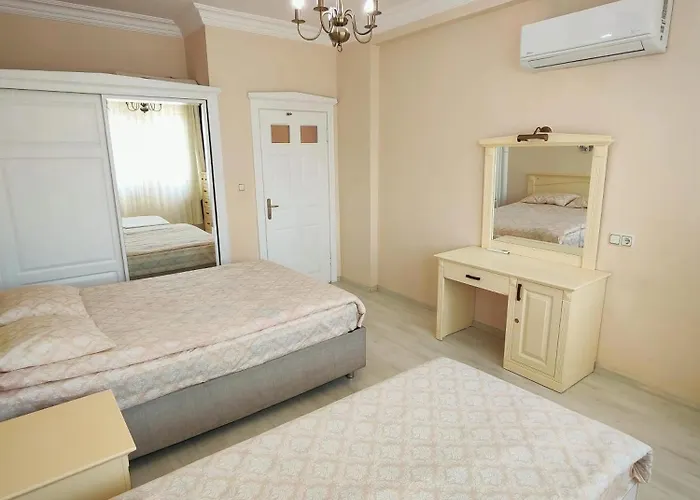 Goldcity De Deniz-doga Manzarali Villa, Isitmali Havuz,sauna,fitness ,fiber Wifi וילה אלאניה