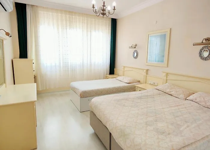 Goldcity De Deniz-doga Manzarali Villa, Isitmali Havuz,sauna,fitness ,fiber Wifi וילה *